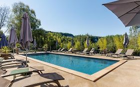 Hostellerie Du Passeur - Hôtel&restaurant - Climatisation Et Piscine Chauffée Les Eyzies 3*